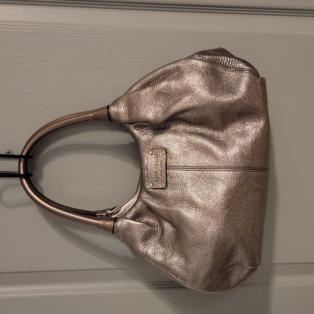 💎Host pick 💎Kate Spade Stevie Berkshire Road Metallic hobo bag